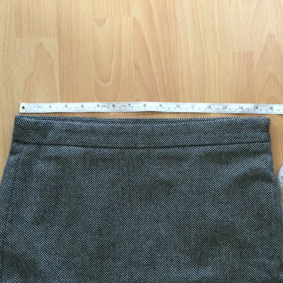 Gap Wool Blend Skirt Collegiate Mini Lined Herringbone Gray Size 4 - Picture 10 of 11